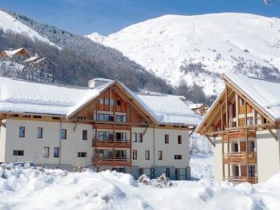 Les Chalets Du Galibier