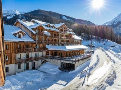 Les Balcons de Bois Mean